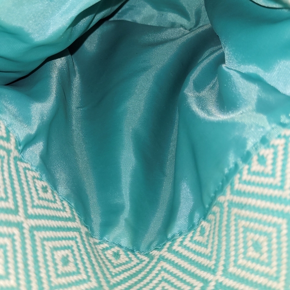 Thirty One Crossbody Purse Handbag Boho Colorful Spring - Picture 7 of 8